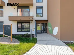 Prodej bytu 2+kk, Praha - Černý Most, Arnošta Valenty, 59 m2