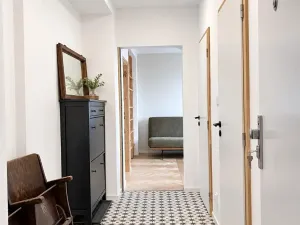 Pronájem bytu 2+kk, Praha - Záběhlice, Trenčínská, 54 m2