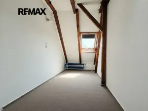 Pronájem bytu 4+1, Praha - Košíře, Urbanova, 90 m2