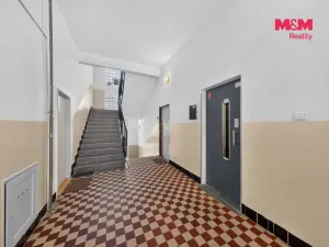 Prodej bytu 1+1, Praha, Bělohorská, 43 m2