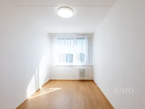 Pronájem bytu 3+kk, Praha - Petrovice, Rezlerova, 63 m2