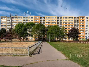 Pronájem bytu 3+kk, Praha - Petrovice, Rezlerova, 63 m2