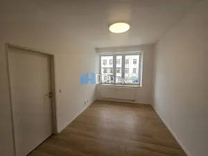 Pronájem bytu 2+kk, Praha - Libeň, Primátorská, 55 m2
