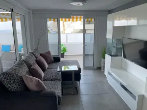 Prodej bytu 3+kk, Santiago del Teide, Španělsko, Plaza de Puerto Santiago, 85 m2