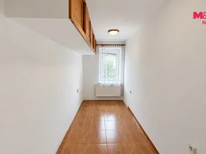 Pronájem bytu 2+kk, Brloh, 46 m2