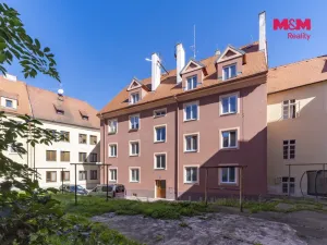 Pronájem bytu 1+1, Cheb, Jakubská, 35 m2