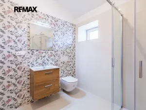 Prodej bytu 3+kk, Svoboda nad Úpou, Nádražní, 65 m2