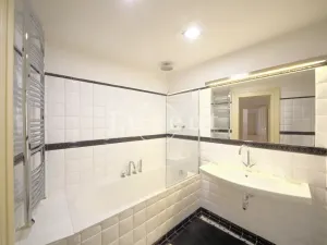 Pronájem bytu 2+kk, Praha - Nové Město, Soukenická, 67 m2