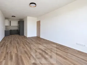 Pronájem bytu 2+kk, Lysá nad Labem, Šípková, 60 m2