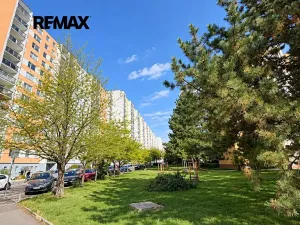 Pronájem bytu 1+1, Praha - Troja, Krynická, 30 m2