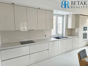 Prodej rodinného domu, Přerov - Přerov VI-Újezdec, Luční, 165 m2