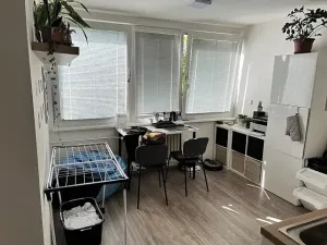 Pronájem bytu 1+1, Hradec Králové, Hradecká, 30 m2
