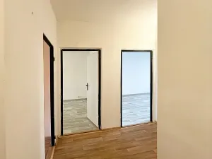 Pronájem bytu 2+1, Chomutov, 17. listopadu, 62 m2