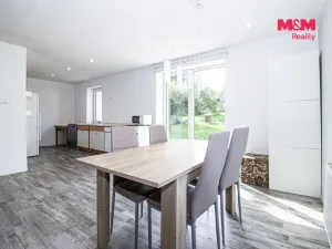 Prodej rodinného domu, Ohařice, 152 m2