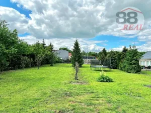 Prodej pozemku pro bydlení, Radonice, 1301 m2