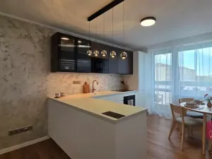 Prodej bytu 4+kk, Mokrá-Horákov, 72 m2