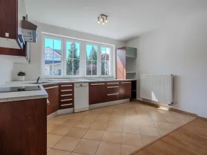 Prodej rodinného domu, Hostivice, Jasanová, 190 m2