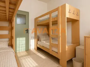 Prodej kanceláře, Děčín, Riegrova, 1200 m2