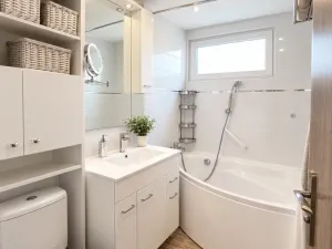 Prodej rodinného domu, Žatec - Bezděkov, 930 m2