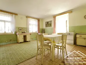 Prodej rodinného domu, Močovice, 168 m2