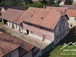 Prodej chalupy, Močovice, 168 m2