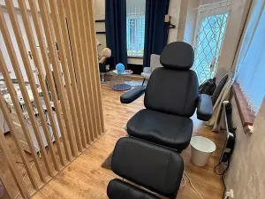 Pronájem obchodního prostoru, Praha, Zborovská, 50 m2