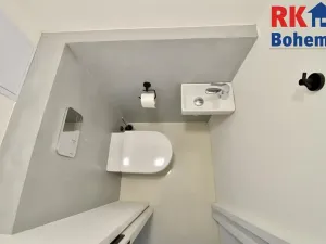 Pronájem bytu 4+kk, Praha - Řepy, Socháňova, 90 m2