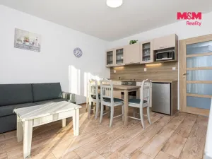Prodej činžovního domu, Dříteč, 122 m2