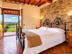 Prodej ubytování, Manciano, Itálie, 550 m2