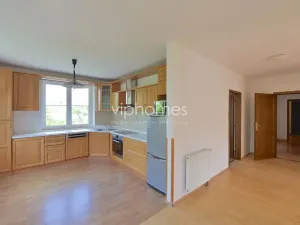 Pronájem vily, Praha - Řeporyje, Žilovská, 500 m2