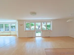 Pronájem vily, Praha - Řeporyje, Žilovská, 500 m2