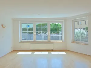 Pronájem vily, Praha - Řeporyje, Žilovská, 500 m2