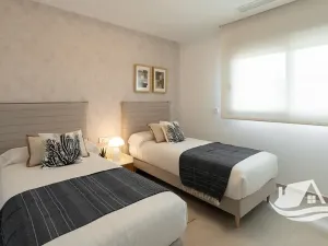 Prodej bytu 4+kk, Estepona, Španělsko, 148 m2