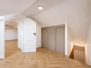 Prodej bytu 3+kk, Praha - Vršovice, Žitomírská, 120 m2