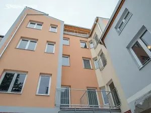 Pronájem bytu 1+kk, Praha - Hlubočepy, Na Zlíchově, 18 m2