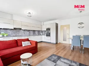 Prodej bytu 3+kk, Praha - Hostavice, U Hostavického potoka, 72 m2