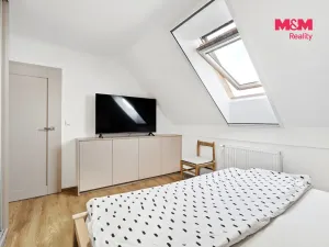 Prodej bytu 3+1, Nehvizdy, Gabčíkova, 67 m2