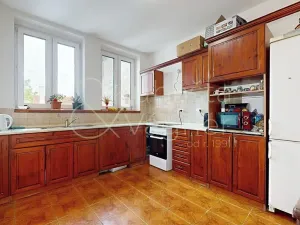 Prodej rodinného domu, Chroustovice, náměstí Josefa Haška, 205 m2