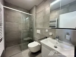 Pronájem bytu 1+kk, Zlín, Pod Hradem I, 29 m2