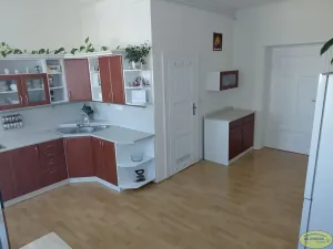 Prodej bytu 2+1, Kroměříž, Nádražní, 83 m2