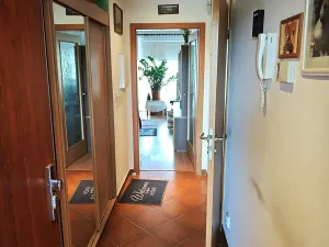 Prodej bytu 1+kk, Praha - Pitkovice, Holubinková, 39 m2
