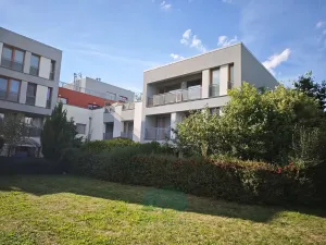 Prodej bytu 1+kk, Praha - Pitkovice, Holubinková, 39 m2