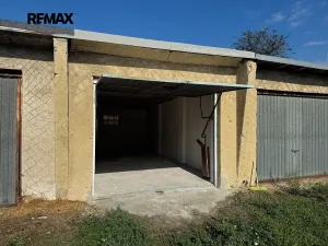Prodej garáže, Lednice, Komenského, 24 m2