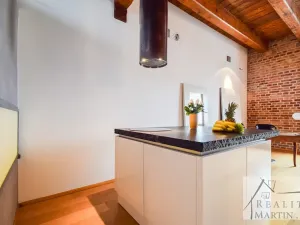 Prodej bytu 1+1, Praha, Bartoškova, 62 m2