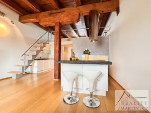 Prodej bytu 1+1, Praha, Bartoškova, 62 m2