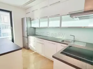 Pronájem bytu 4+kk, Praha - Žižkov, Kališnická, 99 m2