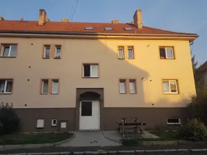 Prodej bytu 2+1, Březová, Odborářů, 65 m2