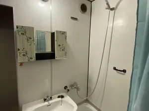Pronájem bytu 1+kk, Liberec, Dobiášova, 20 m2