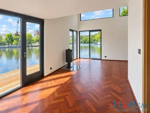 Prodej mobilheimu, Praha - Holešovice, Sanderova, 126 m2