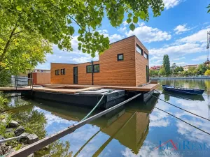 Prodej mobilheimu, Praha - Holešovice, Sanderova, 126 m2